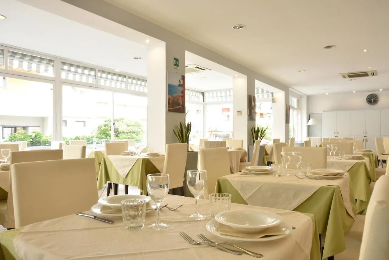 Hotel Ristorante La Marina Mhotelsgroup San Bartolomeo Al Mare