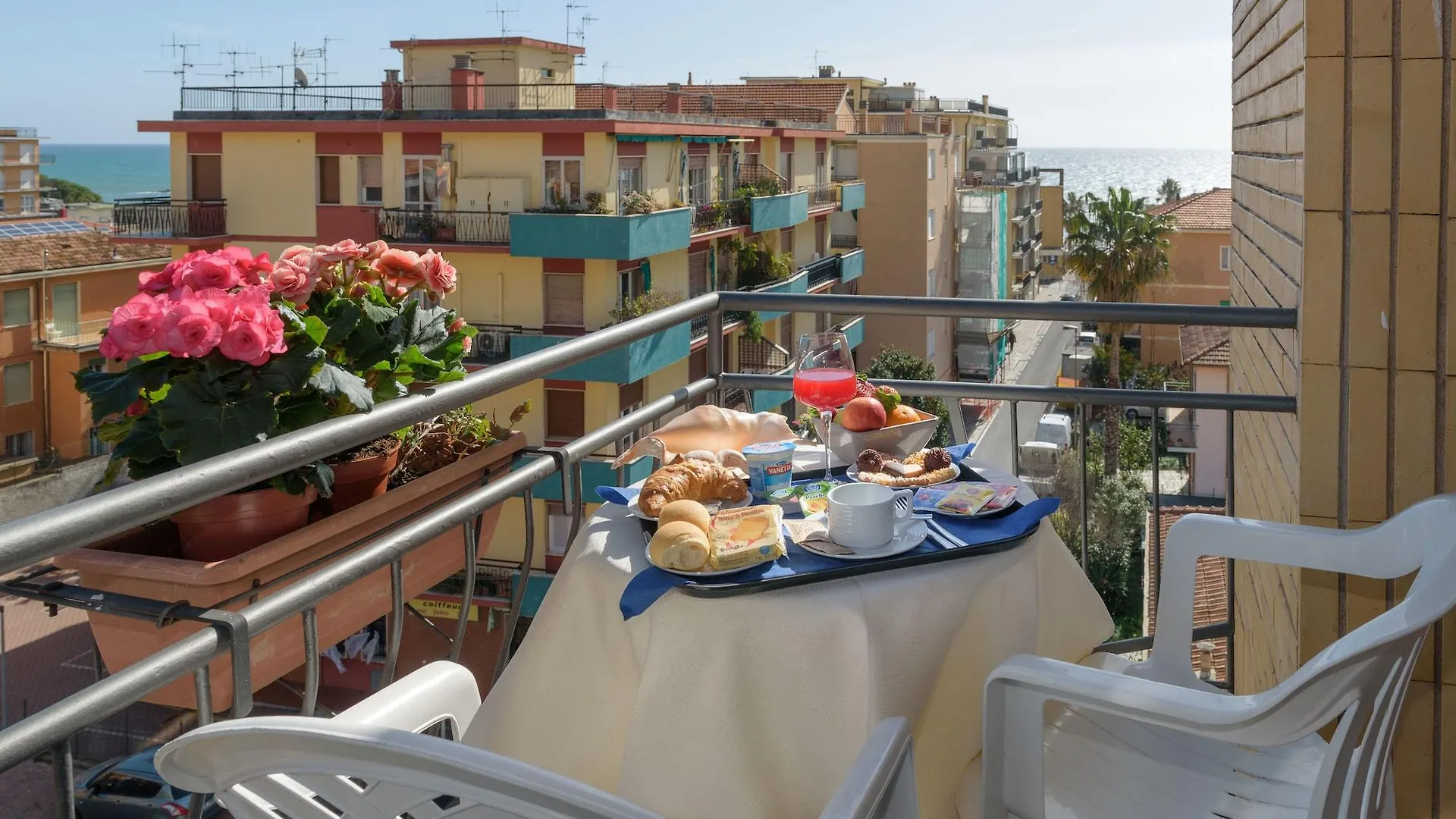 Hotel Ristorante La Marina Mhotelsgroup San Bartolomeo Al Mare