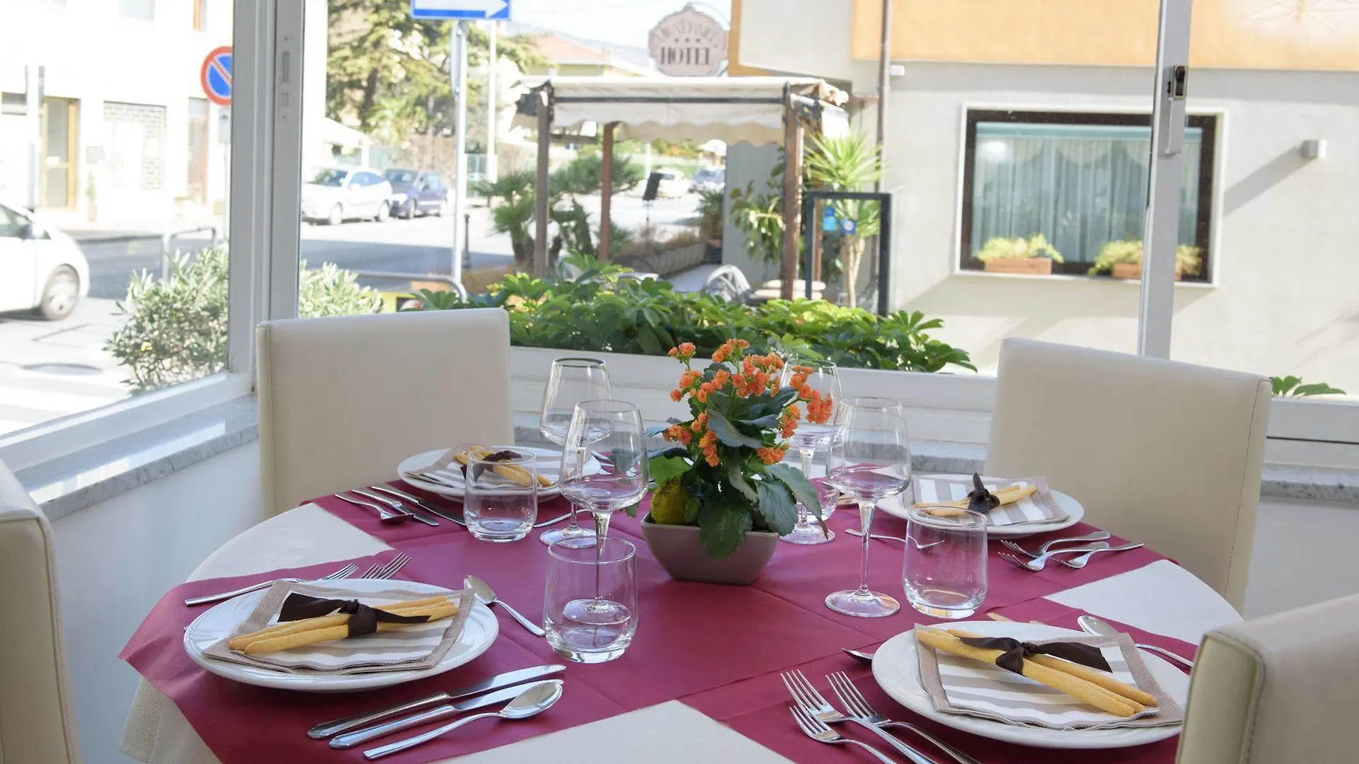 Hotel Ristorante La Marina Mhotelsgroup San Bartolomeo Al Mare