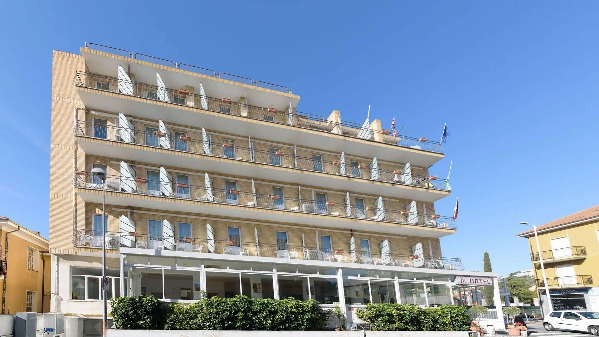 Hotel Ristorante La Marina Mhotelsgroup San Bartolomeo Al Mare